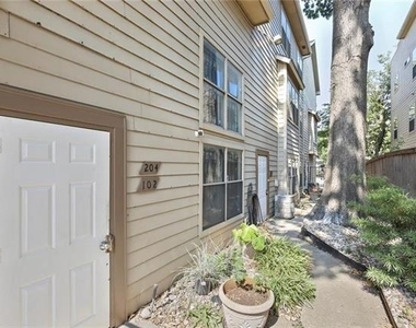 2728 Reagan Street - Photo Thumbnail 12