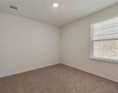 3407 Rendezvous Way - Photo Thumbnail 9