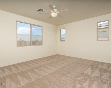 16792 W Gwen Street - Photo Thumbnail 8