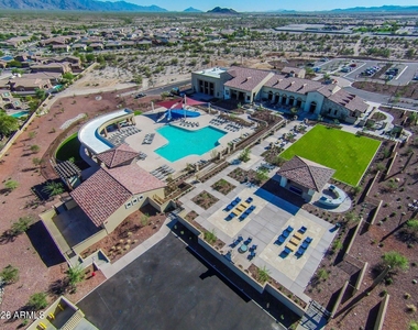 16792 W Gwen Street - Photo Thumbnail 12