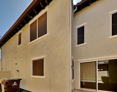 28958 N 124th Glen - Photo Thumbnail 14