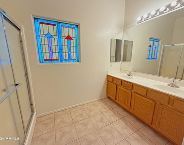 15802 N Hidden Valley Lane - Photo Thumbnail 14