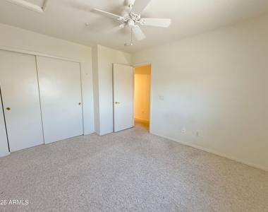 15802 N Hidden Valley Lane - Photo Thumbnail 16