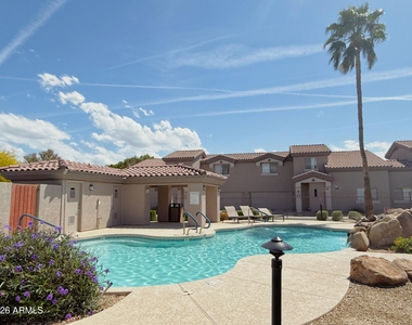 15802 N Hidden Valley Lane - Photo Thumbnail 23