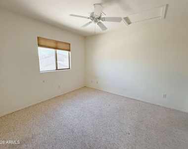 15802 N Hidden Valley Lane - Photo Thumbnail 15