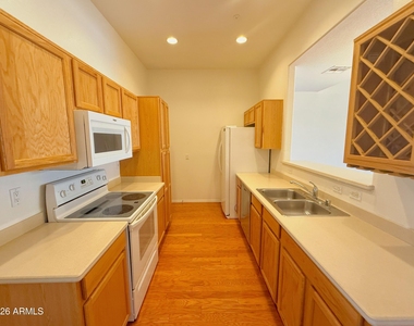 15802 N Hidden Valley Lane - Photo Thumbnail 6