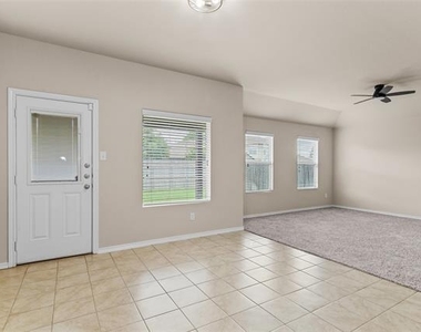 2517 Carolina Drive - Photo Thumbnail 13