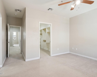 1406 W Main Street - Photo Thumbnail 11
