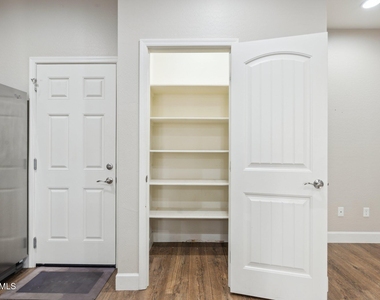 1406 W Main Street - Photo Thumbnail 9