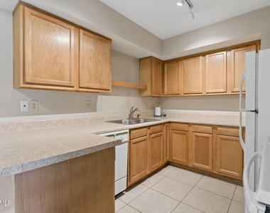 4444 E Paradise Valley Parkway N - Photo Thumbnail 4