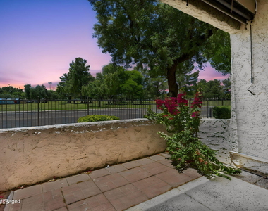 4444 E Paradise Valley Parkway N - Photo Thumbnail 19