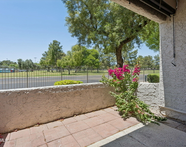 4444 E Paradise Valley Parkway N - Photo Thumbnail 18