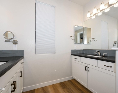 4236 N 27th Street - Photo Thumbnail 26