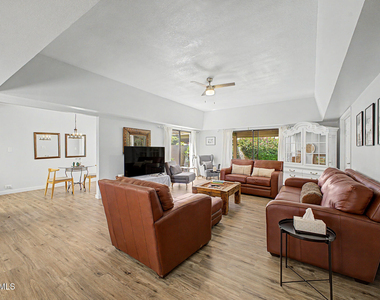 4525 N 66th Street - Photo Thumbnail 1