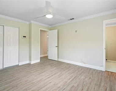 10884 Gantry Street - Photo Thumbnail 14