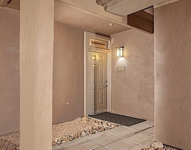 19777 N 76th Street - Photo Thumbnail 19