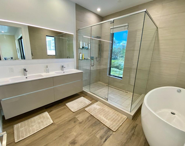 348 Balboa Street - Photo Thumbnail 26