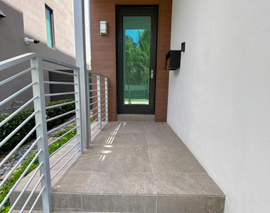 348 Balboa Street - Photo Thumbnail 7