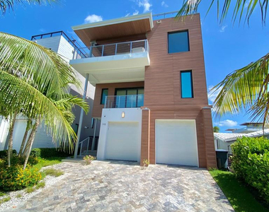 348 Balboa Street - Photo Thumbnail 73