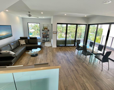348 Balboa Street - Photo Thumbnail 39