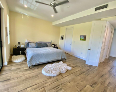348 Balboa Street - Photo Thumbnail 25