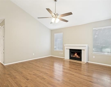 502 Harvest Hill Street - Photo Thumbnail 4