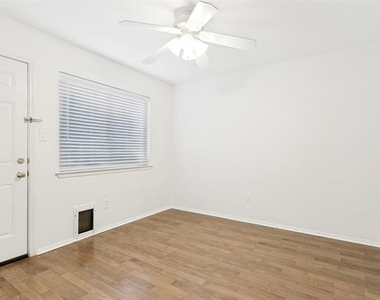 502 Harvest Hill Street - Photo Thumbnail 9