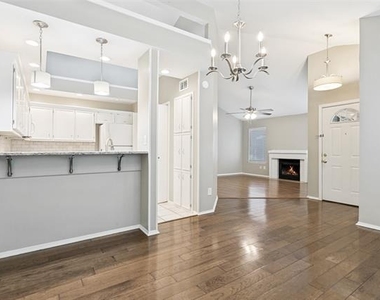 502 Harvest Hill Street - Photo Thumbnail 5
