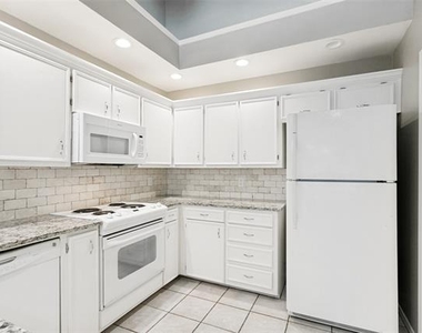502 Harvest Hill Street - Photo Thumbnail 6