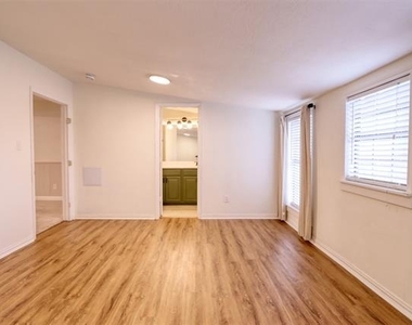 315 E Avenue F - Photo Thumbnail 14
