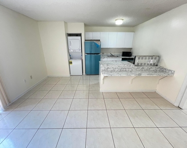 1852 My Place - Photo Thumbnail 3