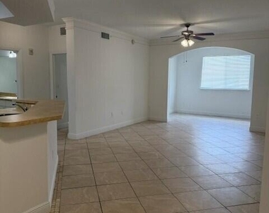 9905 Baywinds Boulevard - Photo Thumbnail 8