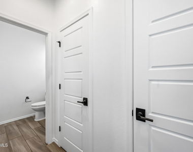 1632 E Lowell Avenue - Photo Thumbnail 13