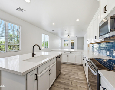 1632 E Lowell Avenue - Photo Thumbnail 11