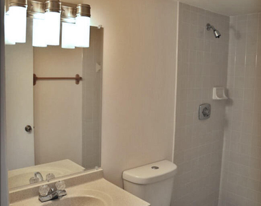3935 Village Drive - Photo Thumbnail 12