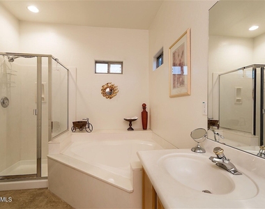 9070 E Gary Road - Photo Thumbnail 16