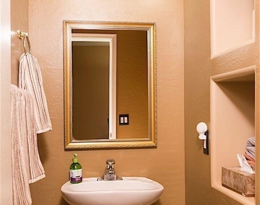 9070 E Gary Road - Photo Thumbnail 19