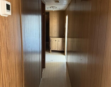 131 N 88th Way - Photo Thumbnail 6