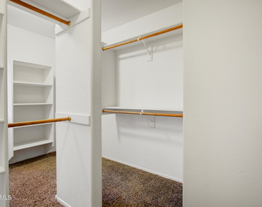 1922 S Sunnyvale Avenue - Photo Thumbnail 12