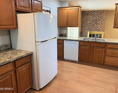 5129 E Emile Zola Avenue - Photo Thumbnail 13