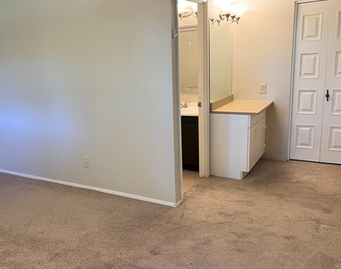 5129 E Emile Zola Avenue - Photo Thumbnail 20