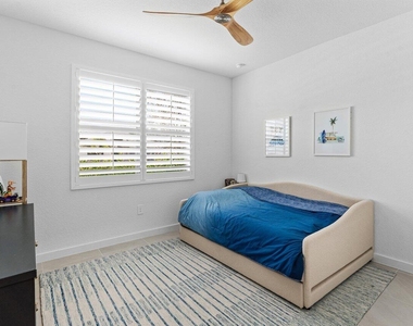 1991 Ne Ocean Dunes Drive - Photo Thumbnail 8