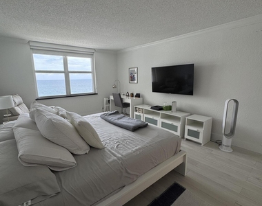 5200 N Ocean Boulevard - Photo Thumbnail 21