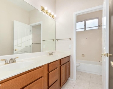 2239 E Edna Avenue - Photo Thumbnail 29