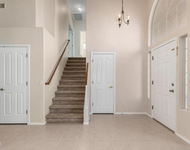 2239 E Edna Avenue - Photo Thumbnail 5