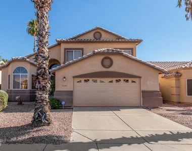 2239 E Edna Avenue - Photo Thumbnail 2