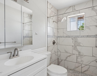 5458 E Boston Street - Photo Thumbnail 10