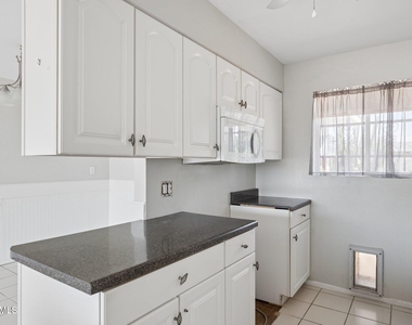 5458 E Boston Street - Photo Thumbnail 9