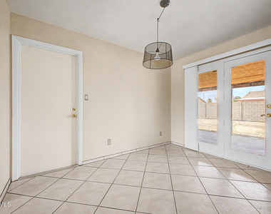 3338 W Tonto Lane - Photo Thumbnail 22