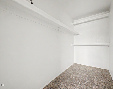 3338 W Tonto Lane - Photo Thumbnail 35